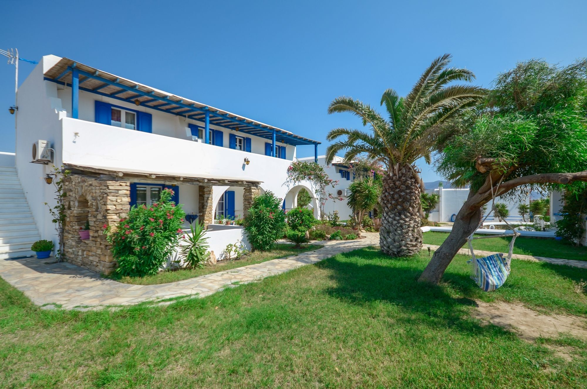 Skarmoutsos Studios Aliko Beach Exterior photo